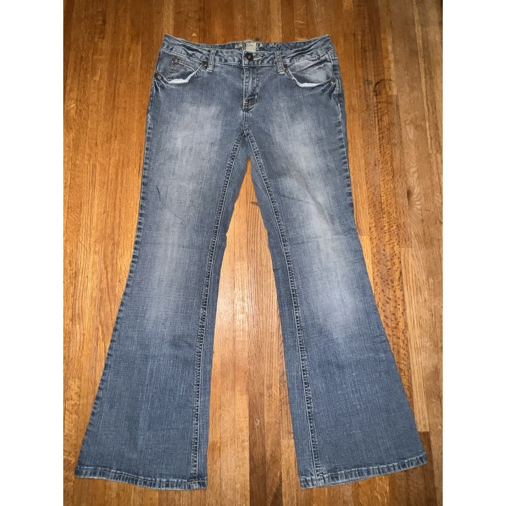 Vintage Arizona Jean Co Women 9 Short Blue Denim White Wash Flared Leg Jean